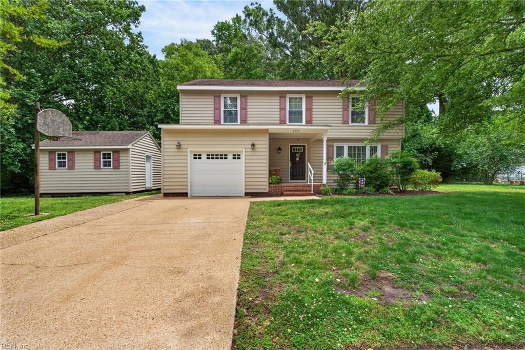 2717 N Elizabeth Harbor DR, Chesapeake, VA 23321
