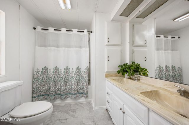 5761 Jackson Avenue, Rosamond, CA 93560