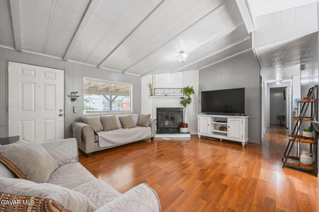 5761 Jackson Avenue, Rosamond, CA 93560