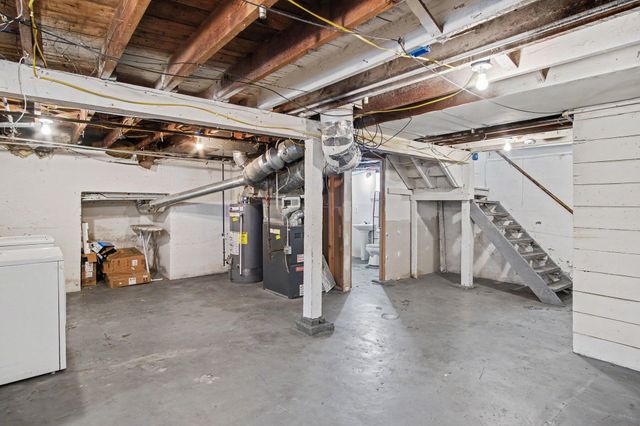 1219 Ball Avenue NE, Grand Rapids, MI 49505