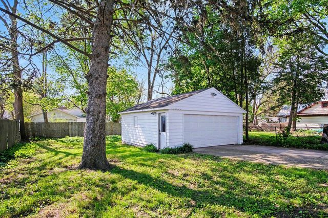 1219 Ball Avenue NE, Grand Rapids, MI 49505
