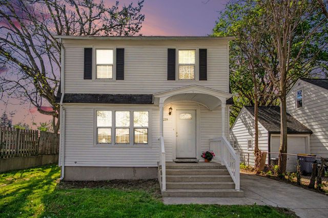 1219 Ball Avenue NE, Grand Rapids, MI 49505