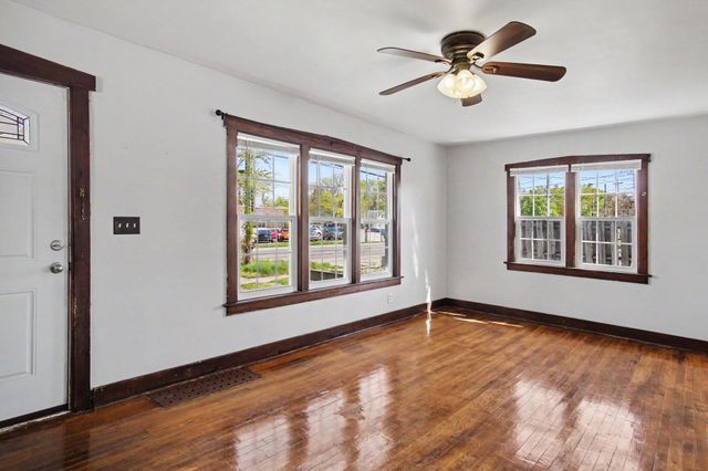 1219 Ball Avenue NE, Grand Rapids, MI 49505