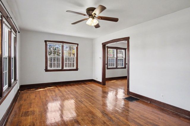 1219 Ball Avenue NE, Grand Rapids, MI 49505
