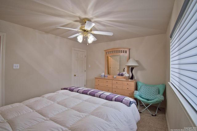 1530 Pheasant Rdg, San Antonio, TX 78248