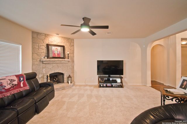 1530 Pheasant Rdg, San Antonio, TX 78248