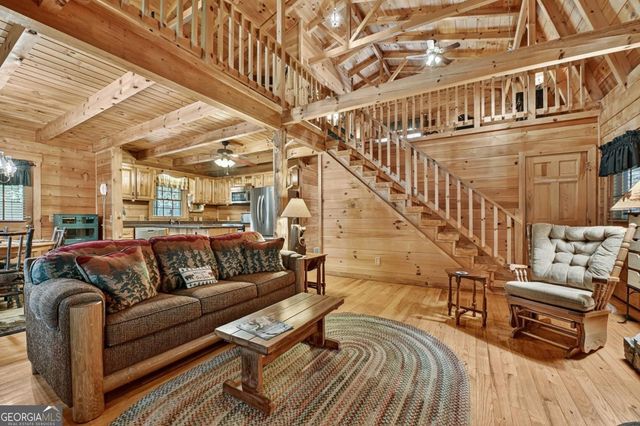 1048 Laurel Trail, Ellijay, GA 30536