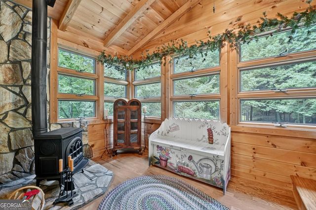 1048 Laurel Trail, Ellijay, GA 30536