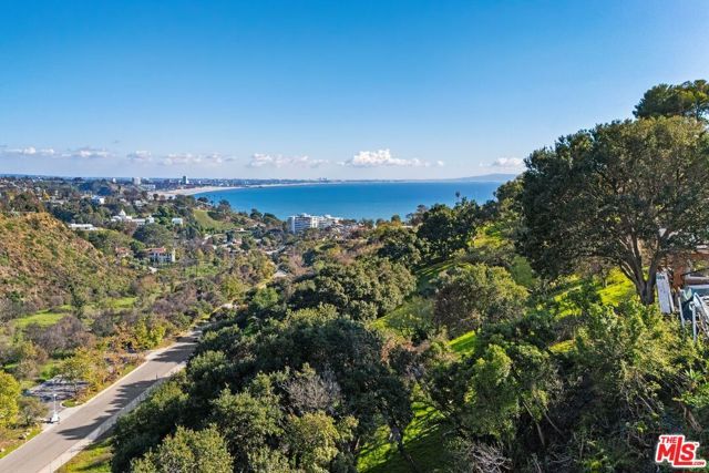 320 Bellino Drive, Pacific Palisades (los Angeles), CA 90272