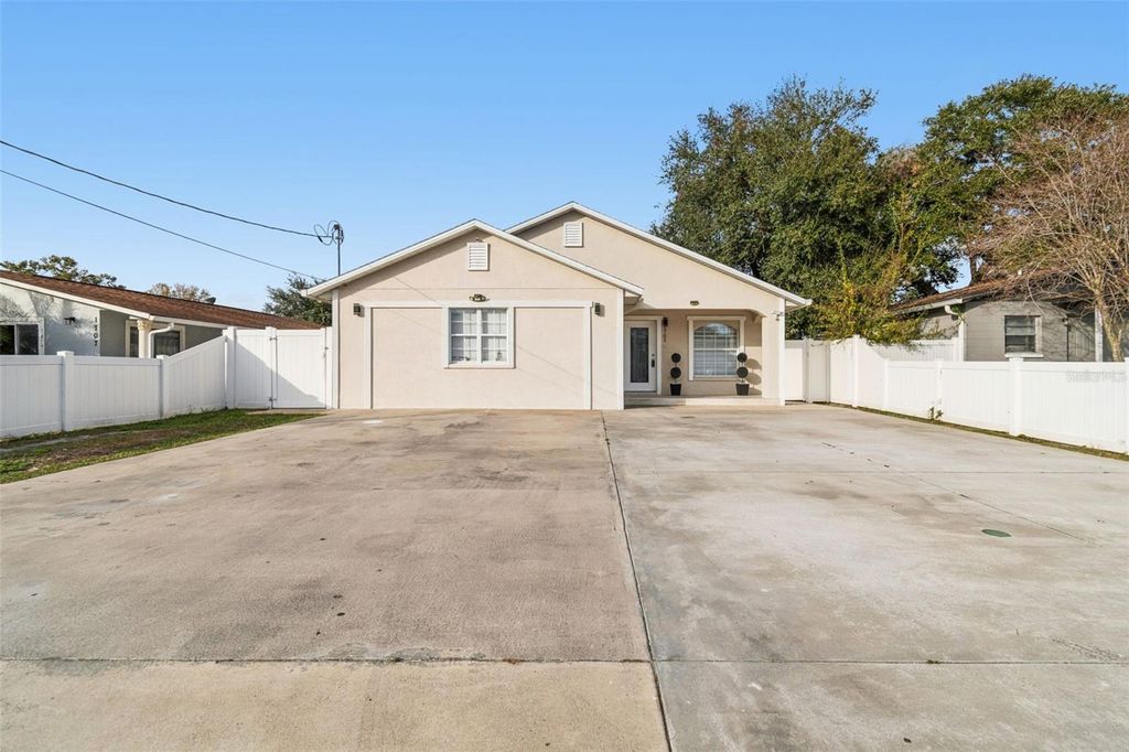 1705 W NORFOLK STREET, Tampa, FL 33604