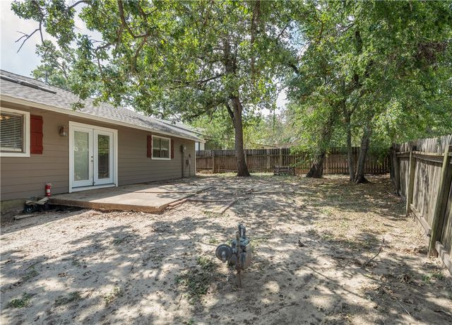 1433 MAGNOLIA, College Station, TX 77840