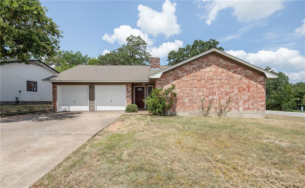 1433 MAGNOLIA, College Station, TX 77840
