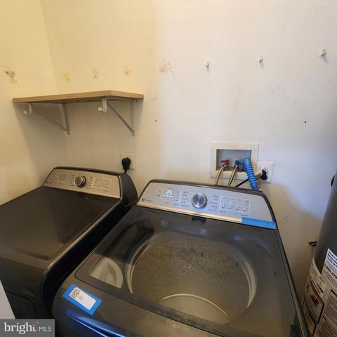 1301 N 32ND ST, Philadelphia, PA 19121