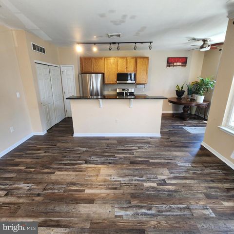 1301 N 32ND ST, Philadelphia, PA 19121