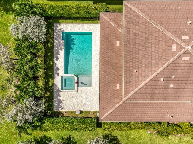 1086 Ember Ridge Run, Loxahatchee, FL 33470
