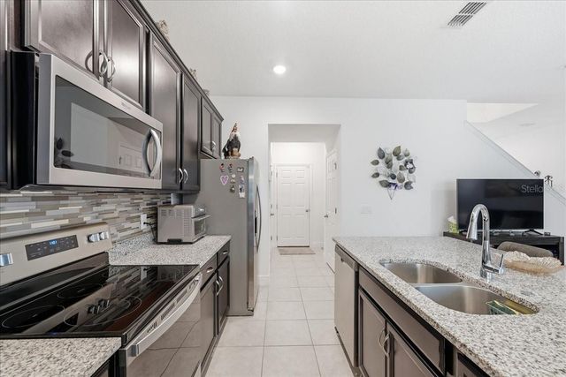 2349 SHADOWLAND LOOP, Winter Park, FL 32792