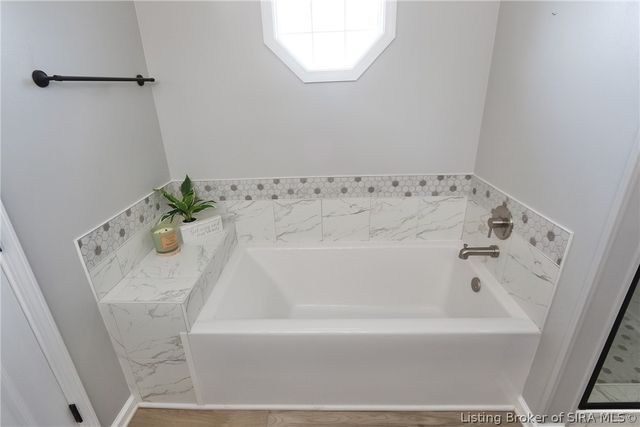 3004 Callaway Drive, Jeffersonville, IN 47130