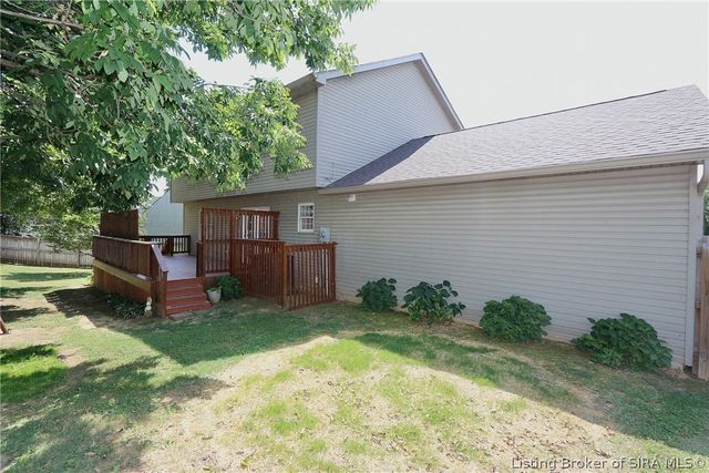 3004 Callaway Drive, Jeffersonville, IN 47130