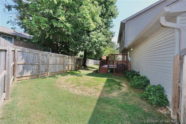 3004 Callaway Drive, Jeffersonville, IN 47130