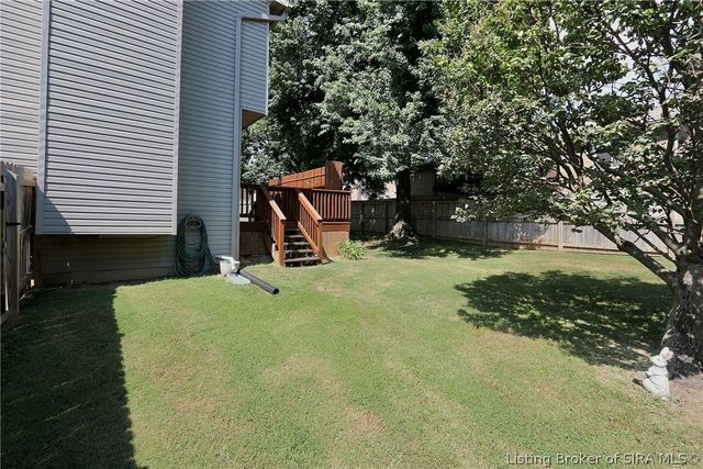 3004 Callaway Drive, Jeffersonville, IN 47130