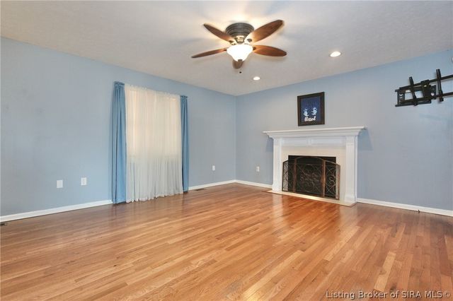 3004 Callaway Drive, Jeffersonville, IN 47130