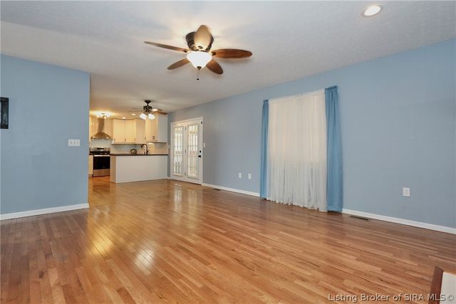 3004 Callaway Drive, Jeffersonville, IN 47130