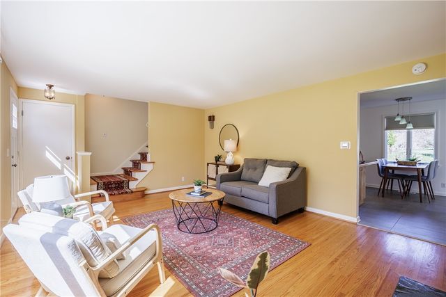 141 Highledge Drive, Penfield, NY 14526
