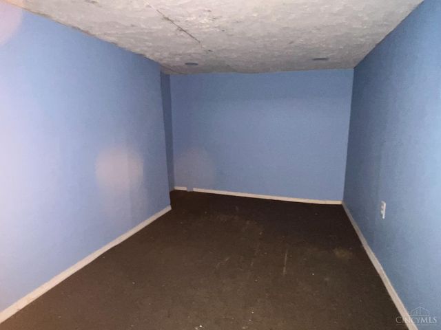 1113 Gilsey Avenue, Cincinnati, OH 45205