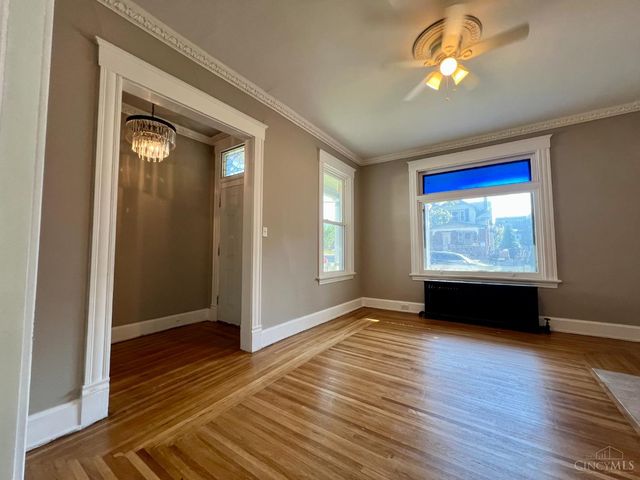 1113 Gilsey Avenue, Cincinnati, OH 45205