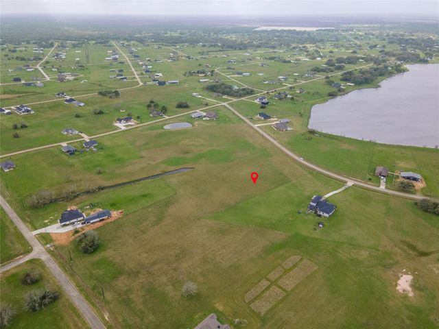 837 & 843 Wagon Wheel Trail, Angleton, TX 77515