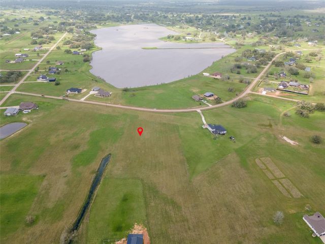 837 & 843 Wagon Wheel Trail, Angleton, TX 77515