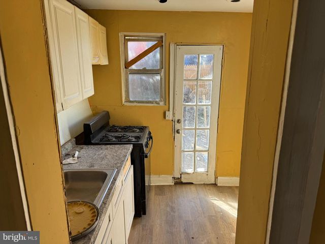 3533 E FAYETTE ST, Baltimore, MD 21224