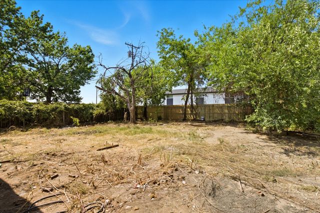 1101 Fouts Drive, Irving, TX 75061
