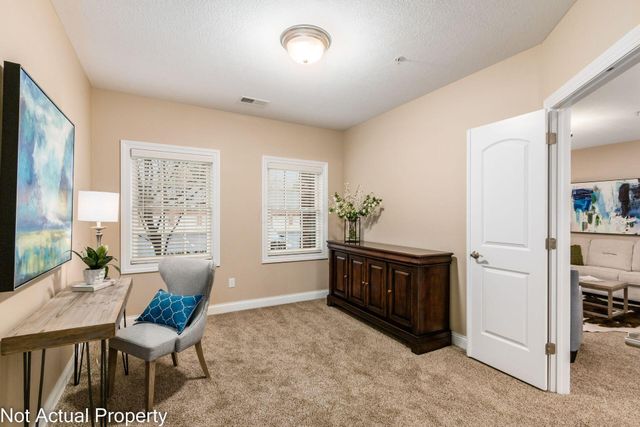 705 N State Street, 208, Westerville, OH 43082