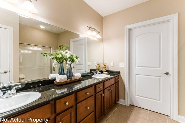 705 N State Street, 208, Westerville, OH 43082
