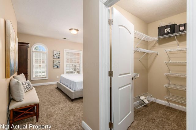 705 N State Street, 208, Westerville, OH 43082