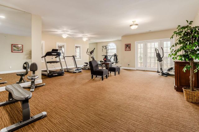 705 N State Street, 208, Westerville, OH 43082