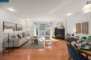 2550 Oak Rd. 108, Walnut Creek, CA 94597