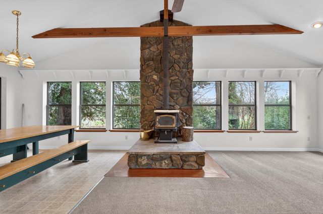 10562 Spring Valley Rd., Marysville, CA 95901