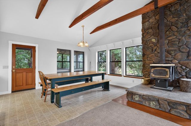 10562 Spring Valley Rd., Marysville, CA 95901