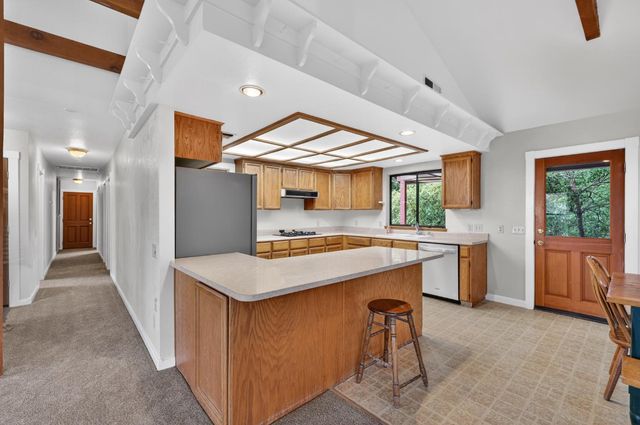 10562 Spring Valley Rd., Marysville, CA 95901