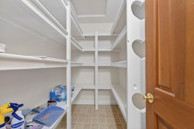 10562 Spring Valley Rd., Marysville, CA 95901