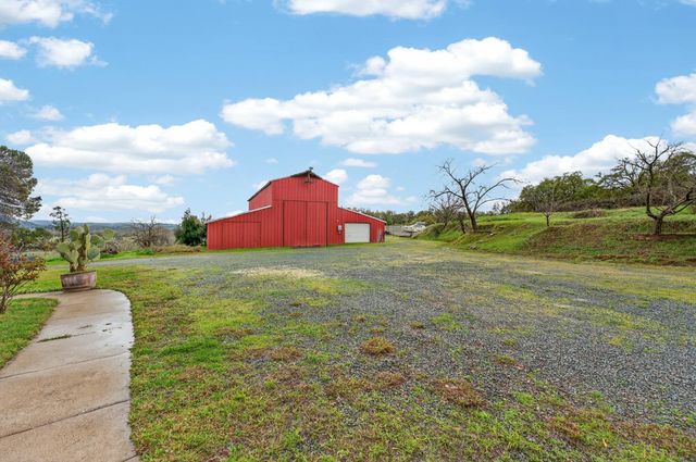 10562 Spring Valley Rd., Marysville, CA 95901