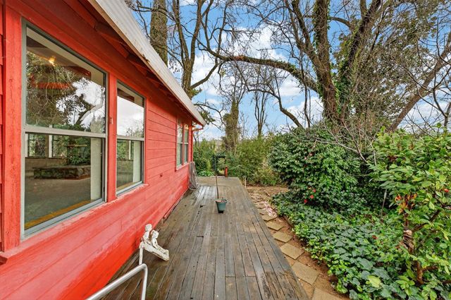 10562 Spring Valley Rd., Marysville, CA 95901