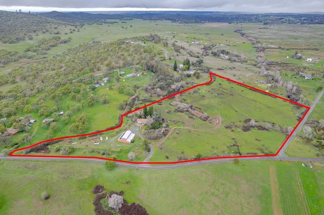 10562 Spring Valley Rd., Marysville, CA 95901