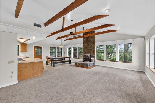 10562 Spring Valley Rd., Marysville, CA 95901