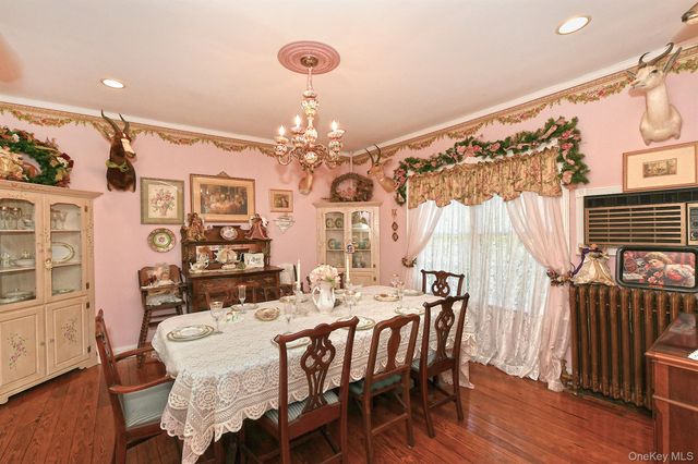277 Vernon Valley Road, Northport, NY 11768