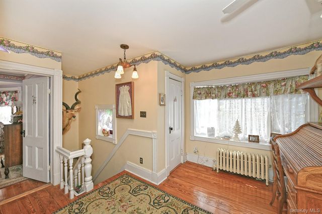 277 Vernon Valley Road, Northport, NY 11768