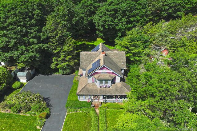 277 Vernon Valley Road, Northport, NY 11768