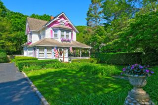 277 Vernon Valley Road, Northport, NY 11768